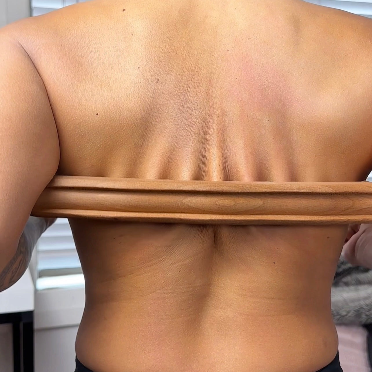 Shiva ™ Gua Sha Wooden Therapy Bar